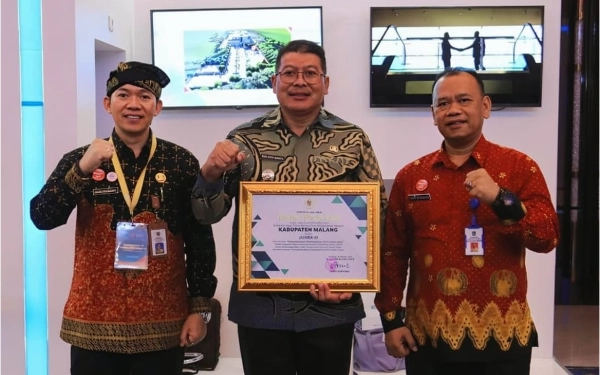 Thumbnail Berita - Pemkab Malang Raih Juara III Java Investment Challenge