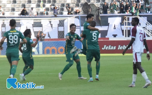 Thumbnail Berita - Kalahkan PSM Makasar 1-0, Persebaya Merangsek ke Peringkat Keenam