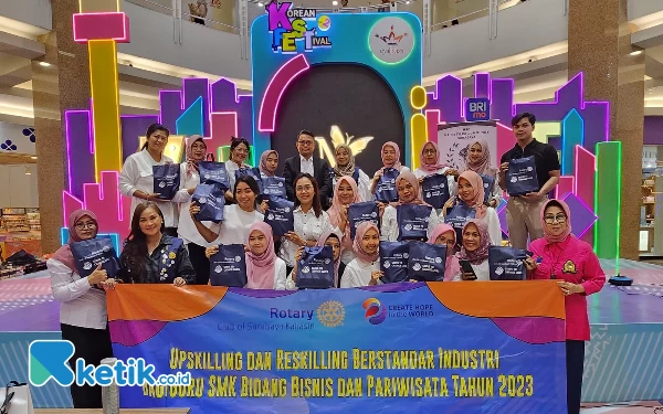 Perbarui Skill Guru SMK, Rotary Club Surabaya Kaliasin Berikan Pelatihan Berstandar Industri