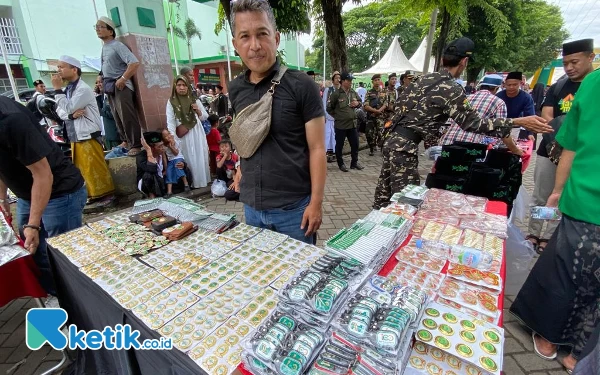 Berkah 1 Abad NU, Pedagang Asongan Asal Sumatera Raup Untung