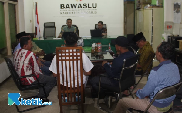 Thumbnail Berita - Mengunjungi Kantor Bawaslu Sidoarjo yang Lebih Mirip Gudang daripada Kantor Adhoc Penyelenggara Pemilu (1)