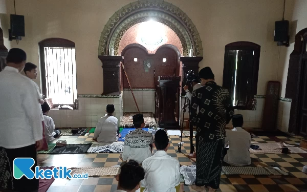 Melihat dari Dekat Masjid Inti Pesantren Tebuireng Peninggalan KH Hasyim Asy'ari