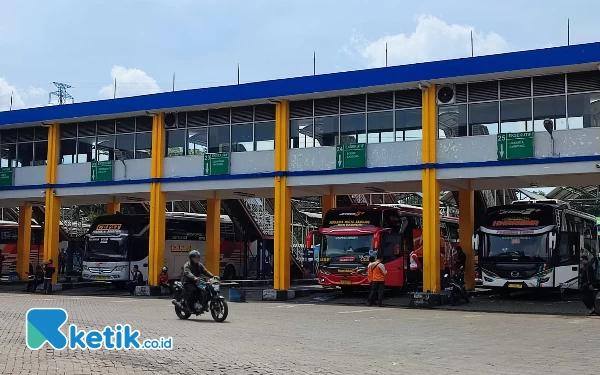 Thumbnail Berita - Organda Jatim Pastikan Tarif Bus Ekonomi Tidak Naik