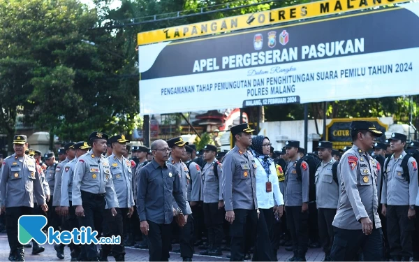 Thumbnail Berita - Polres Malang Terjunkan 811 Personil Amankan Pemilu 2024