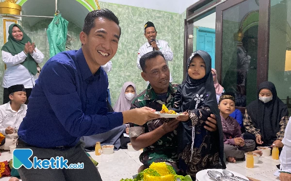 Thumbnail Berita - CSR Aston Hotel Sidoarjo Bersama Koramil Buduran Gelar Bakti Sosial