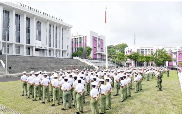 Thumbnail Berita - Yuk Daftar Segera, Kuliah Bebas Biaya di Universitas Pertahanan RI 