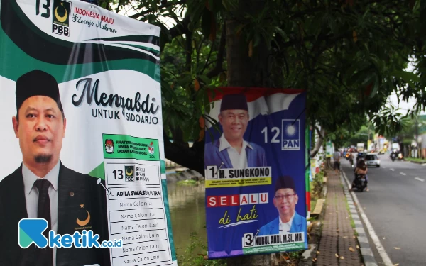 Thumbnail Berita - Bawaslu Sidoarjo dan Satpol PP Segera Bersihkan Poster dan Baliho Kampanye yang Melanggar