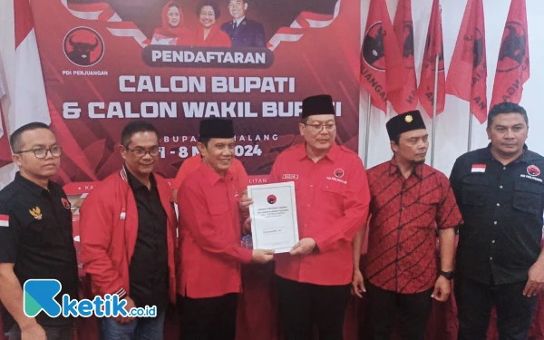 Thumbnail Berita - Dipecat dari PDIP, Cabup Malang Abah Gunawan Tegaskan Tak Pengaruhi Pencalonannya