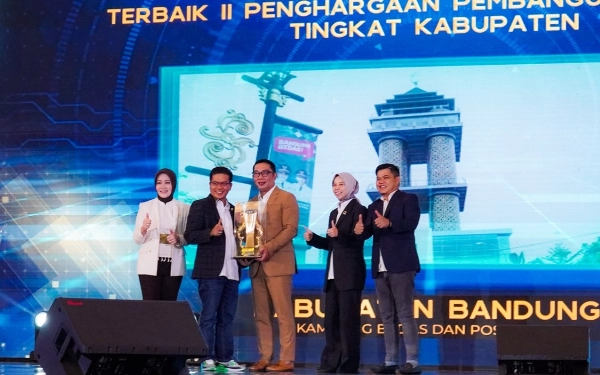 Thumbnail Berita - Pemkab Bandung Raih Peringkat Terbaik II PPD Kabupaten Tahun 2023