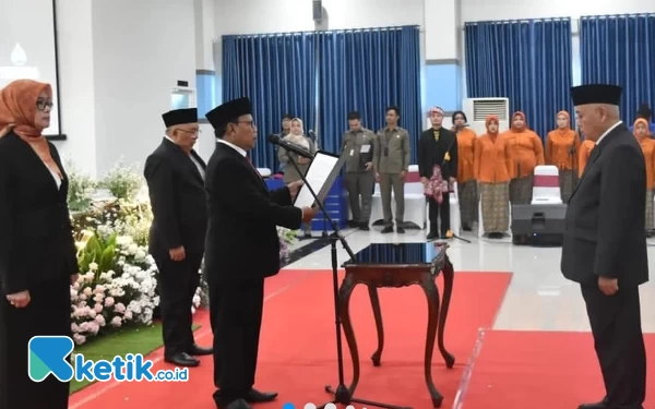 Thumbnail Berita - Didorong Jadi Dirut Tugu Tirta, Syamsul Tegaskan Tetap di Perumda Tirta Kanjuruhan