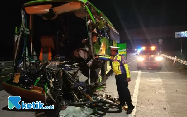 Bus Rombongan Study Tour SMP PGRI Malang Kecelakaan di Tol Jombang, 2 Tewas