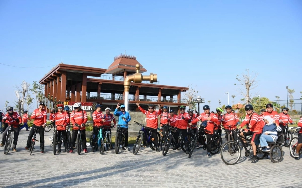 Thumbnail Berita - PJT 1 Gowes Bareng BBWS dan PU SDA Jatim, Rangkaian Peringatan Kemerdekaan