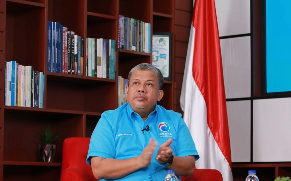 Thumbnail Berita - Fahri Hamzah Dorong KPU Buat Forum Adu Gagasan 17 Parpol 