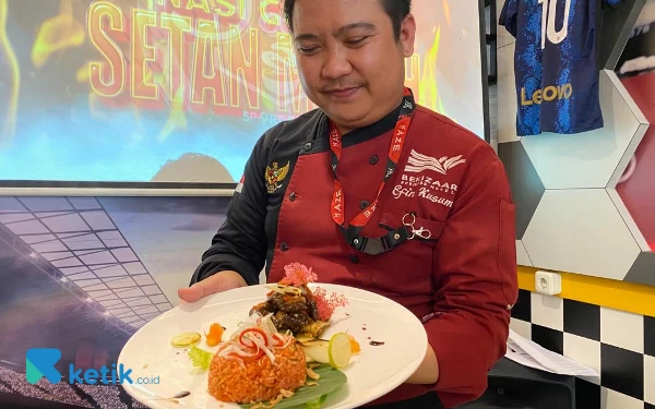 Thumbnail Nasi Goreng Setan Merah, Pedasnya Tak Terlupakan 